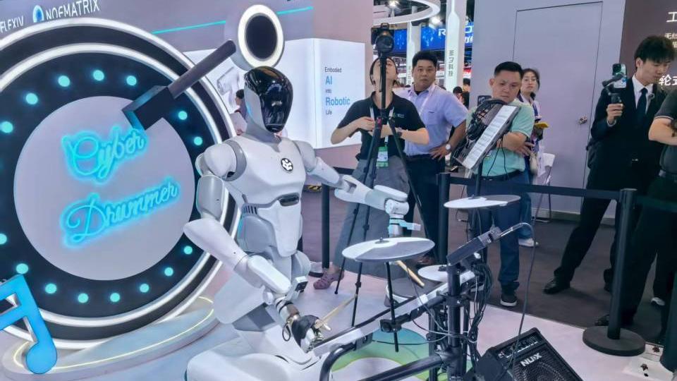 集结“出征”，广东具身智能大“秀”肌肉｜2025世界人工智能大会